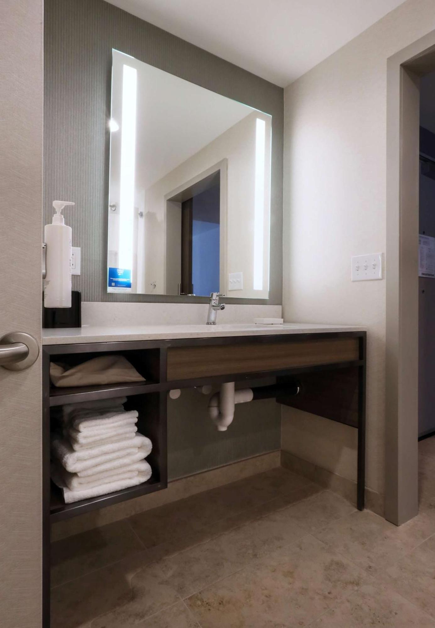 Hilton Garden Inn Bel Air, Md Luaran gambar